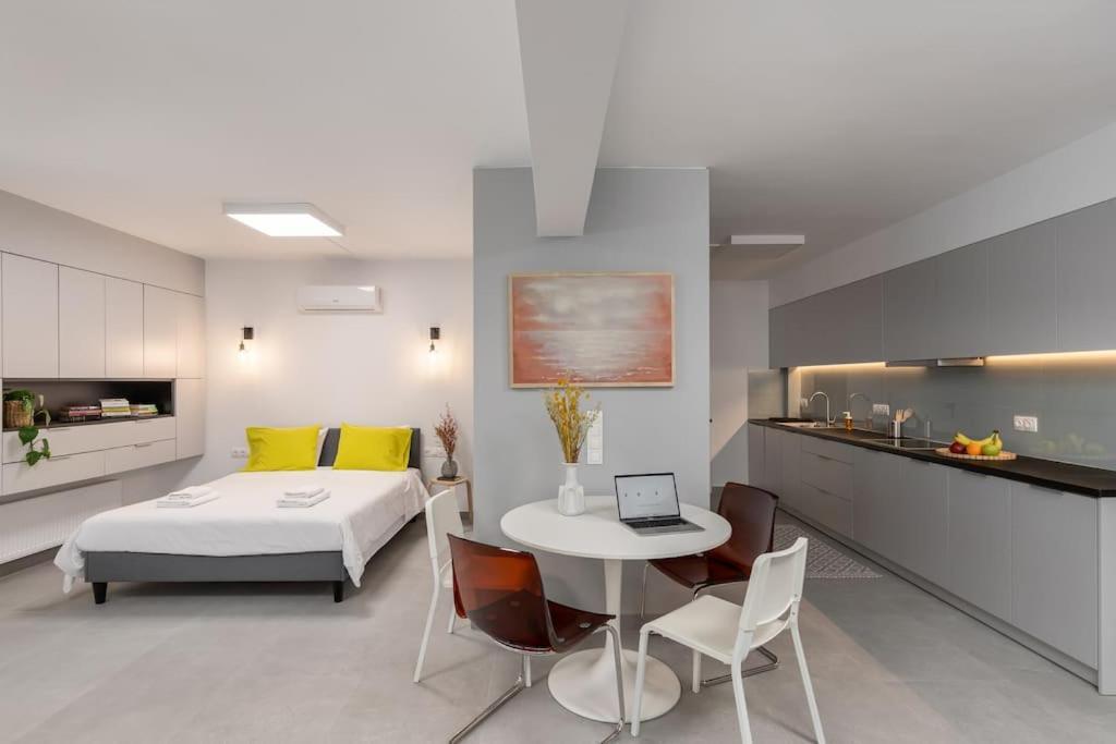 Stylish Studio Downtown Αθήνα Εξωτερικό φωτογραφία